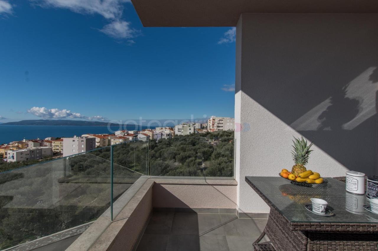 Luxury Apartment Sofia -Free Beach Parking Makarska Bagian luar foto
