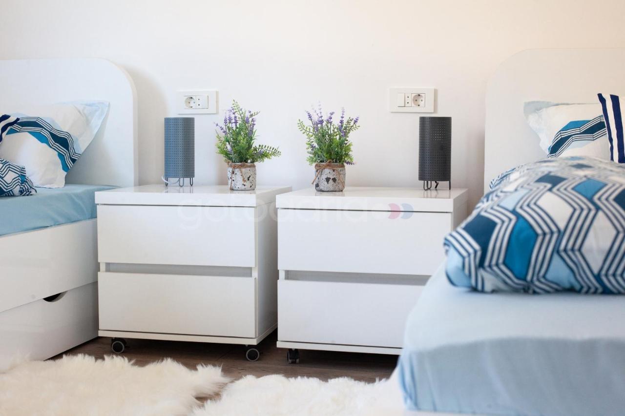 Luxury Apartment Sofia -Free Beach Parking Makarska Bagian luar foto